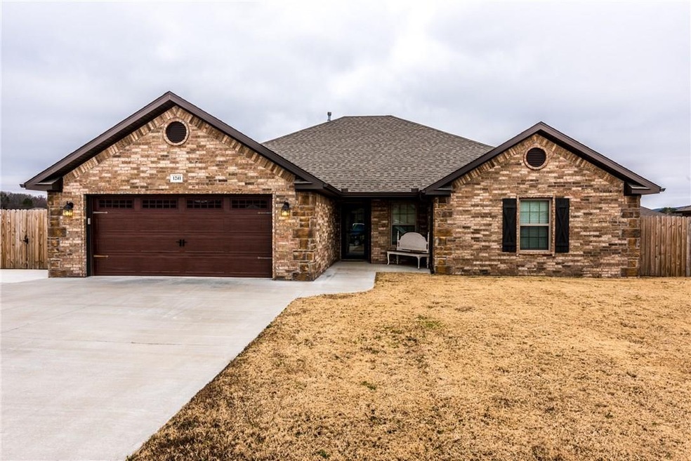 1241 Silver Oak St, Elkins, AR 72727 - photo 1