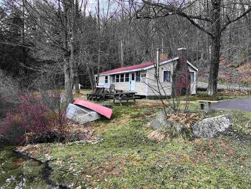 811 Partridge Lake Rd, Littleton, NH 03561 - photo 1