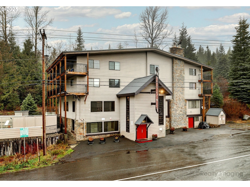 87557 E Government Camp Loop unit 204, Government Camp, OR 97028 - photo 1