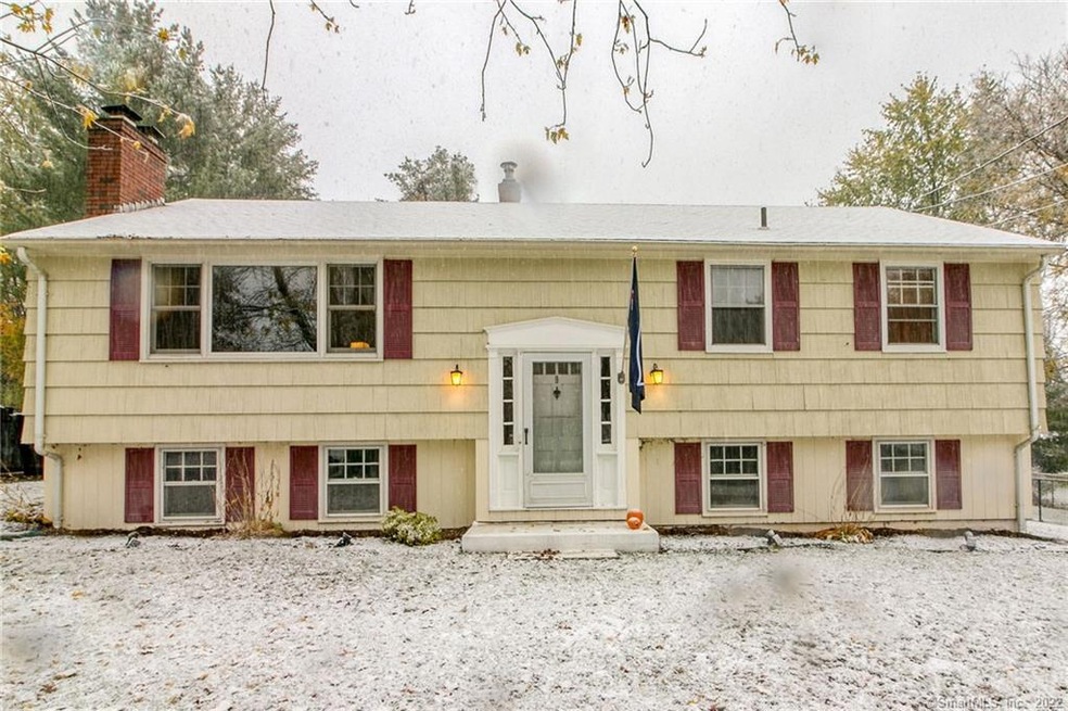 9 Sapphire St, Enfield, CT 06082 - photo 1