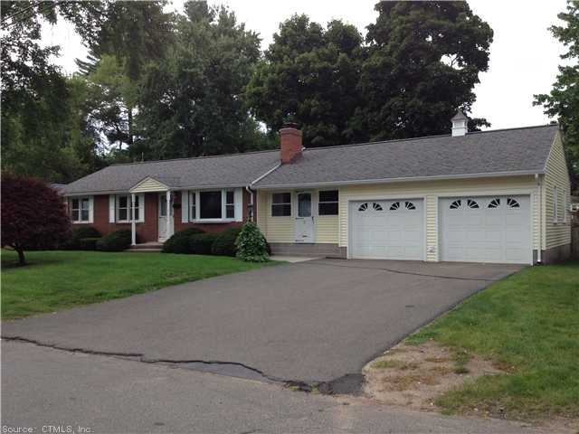 Exterior Front. Brick front Star Ranch with spacio