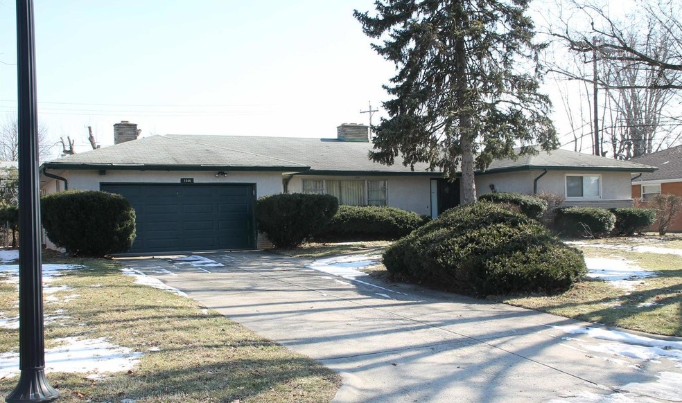 1644 Kenwick Rd