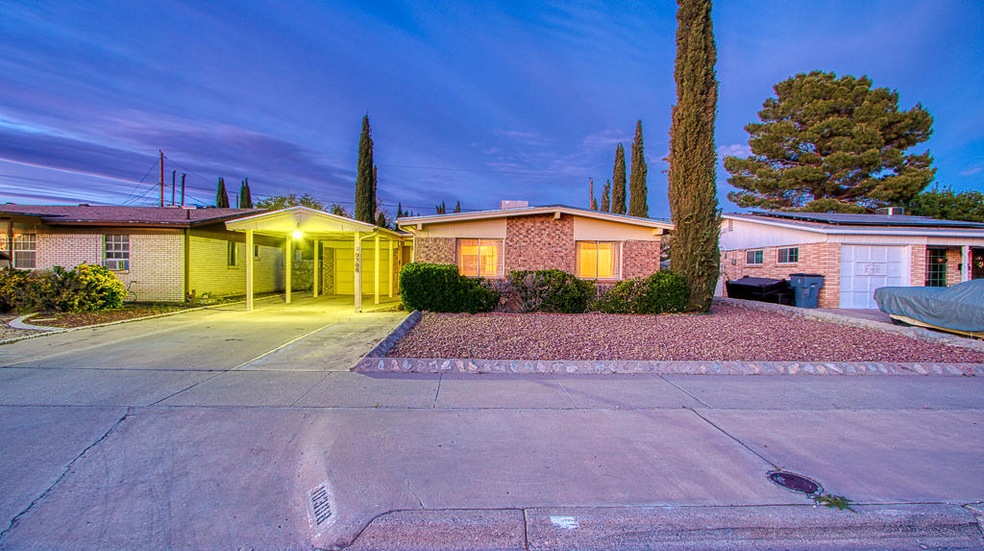 10308 Leewood Dr, El Paso, TX 79925 - photo 1