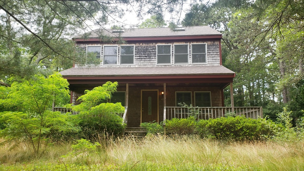 43 Quaker Run Rd, Mashpee, MA 02649 - photo 1