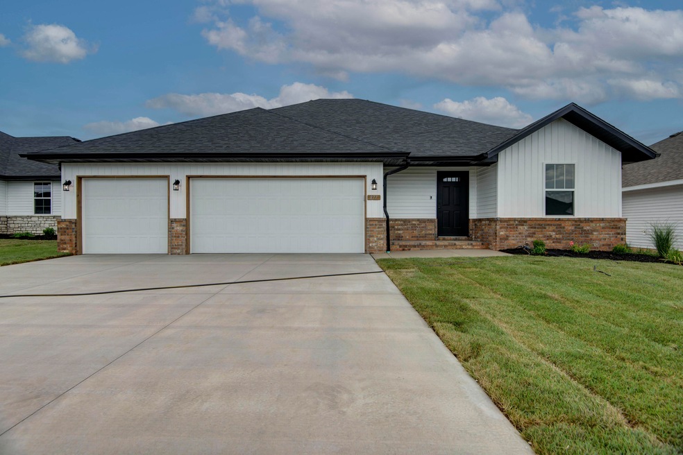 877 Parkside (1)