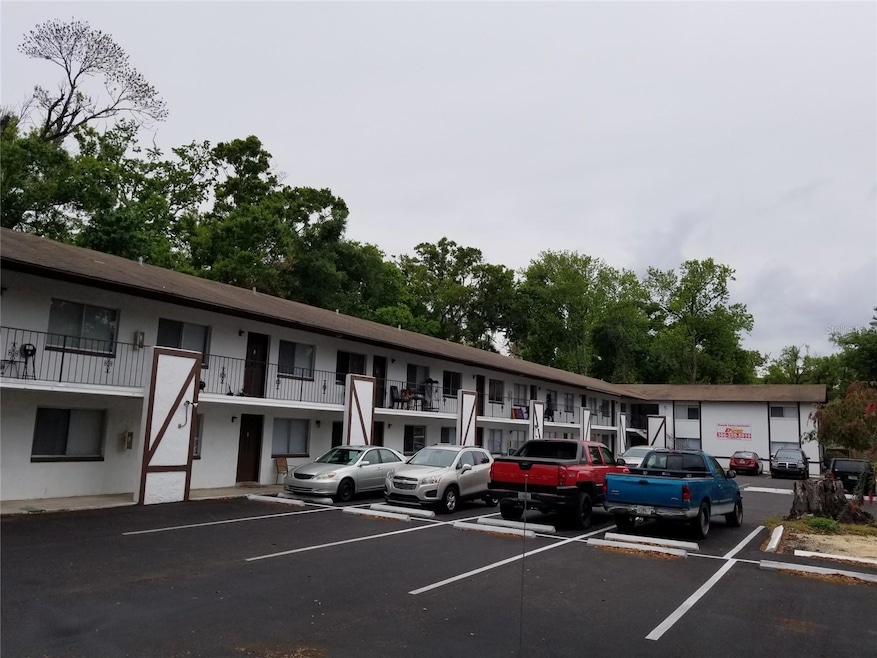 1216 Kennedy Rd unit 19, Daytona Beach, FL 32117 - photo 1