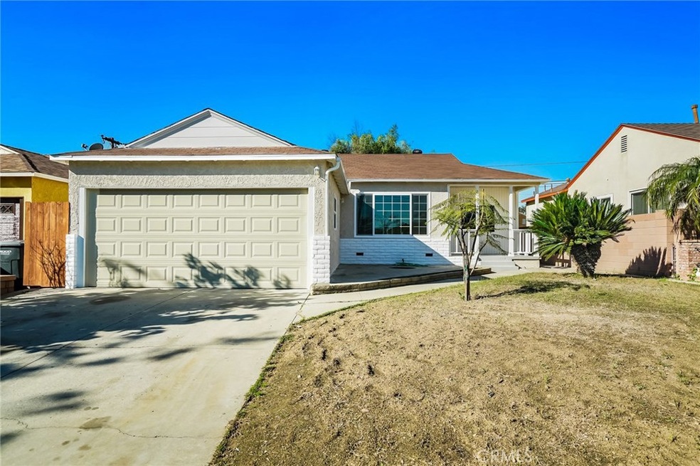 4713 Lakewood Blvd, Lakewood, CA 90712 - photo 1