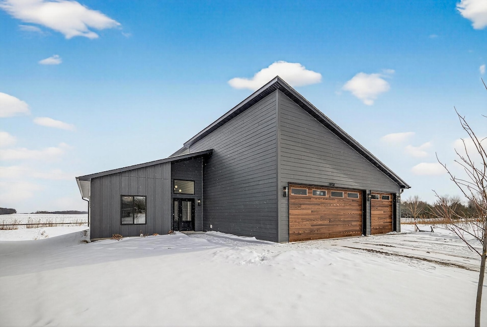 9938 14th Cir NE, Saint Michael, MN 55376 - photo 1