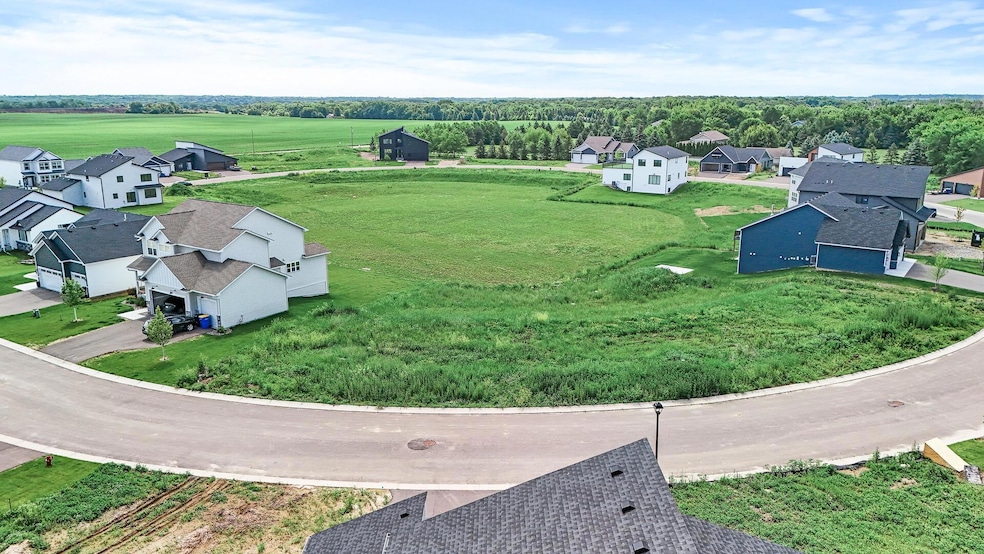 9979 14th Cir NE, Saint Michael, MN 55376 - photo 1