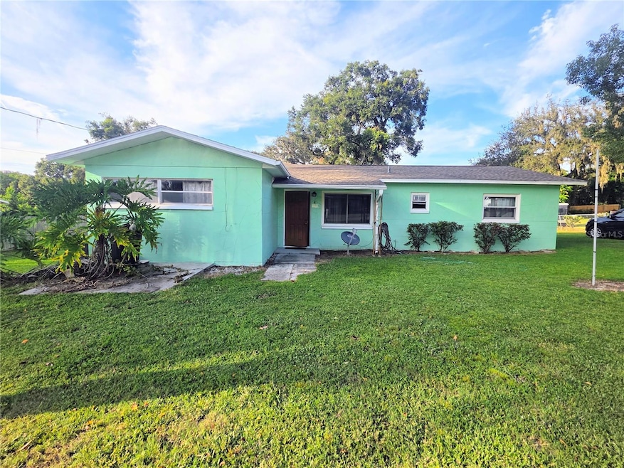 Pending $215,000 • Co-Listing Agent