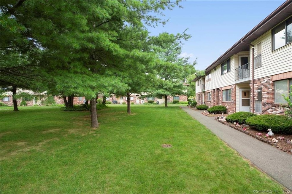 55 Thompson St unit 5C, East Haven, CT 06513 - photo 1