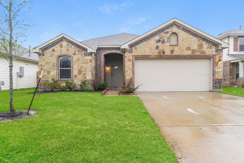 20101 Torrey Pines Ln, Cleveland, TX 77327 - photo 1