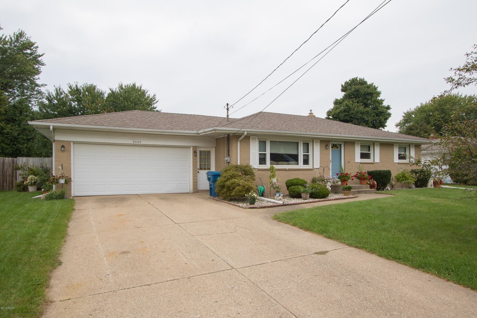 2405_Tamarack-02