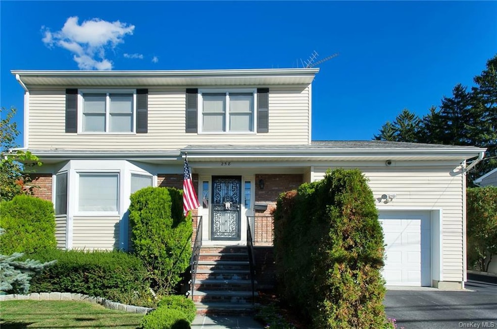 258 Elwood Ave, Hawthorne, NY 10532 - photo 1