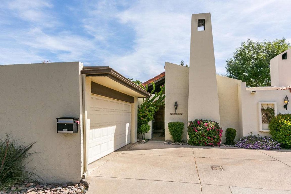 5623 N Palacio Way-1