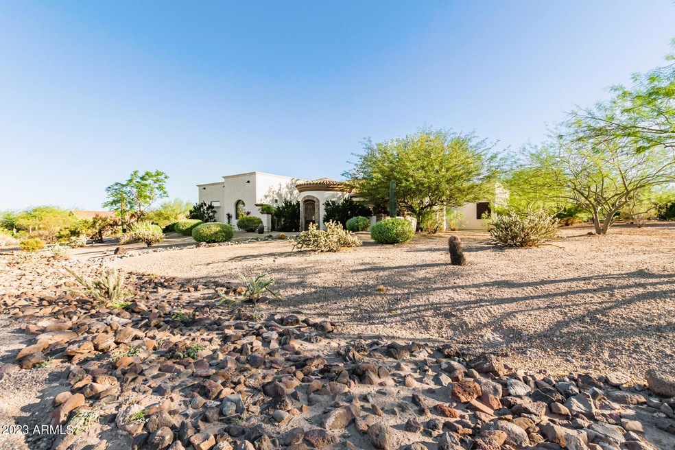 1425 W RESTIN CT, Phoenix