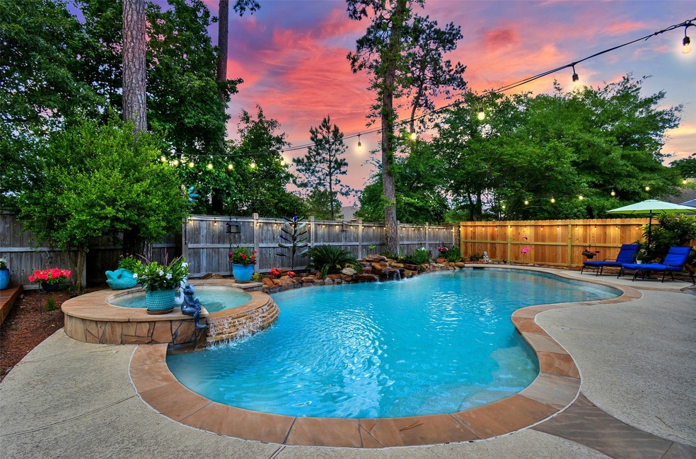 31935 Wildwood Park Ln, Conroe, TX 77385 - photo 1