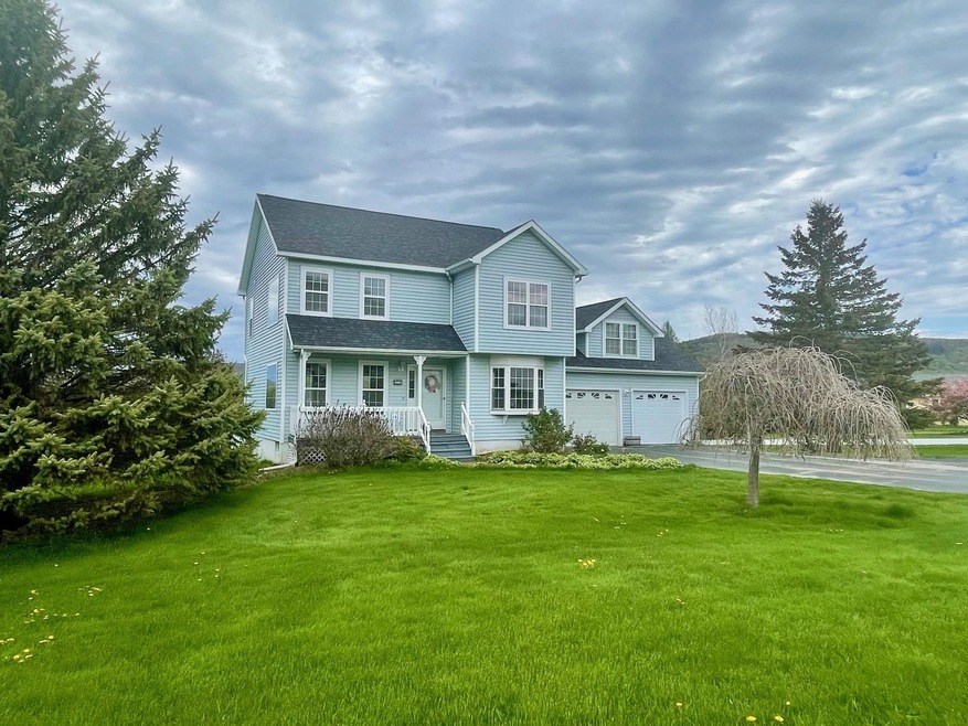 17 Laurie Ave, Saint Albans, VT 05478 - photo 1