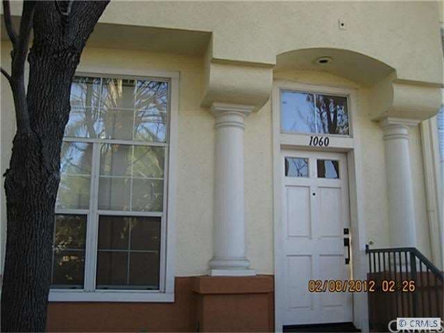 Front View of Home