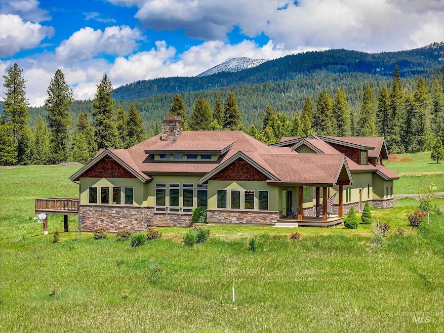 For Sale $1,295,000 • Co-Listing Agent