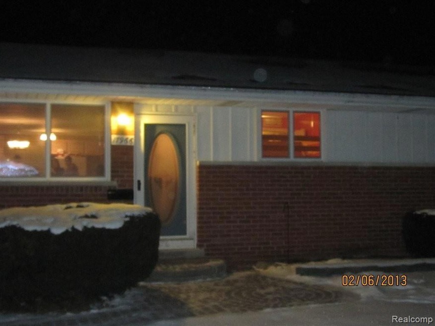 breezeway front.JPG
