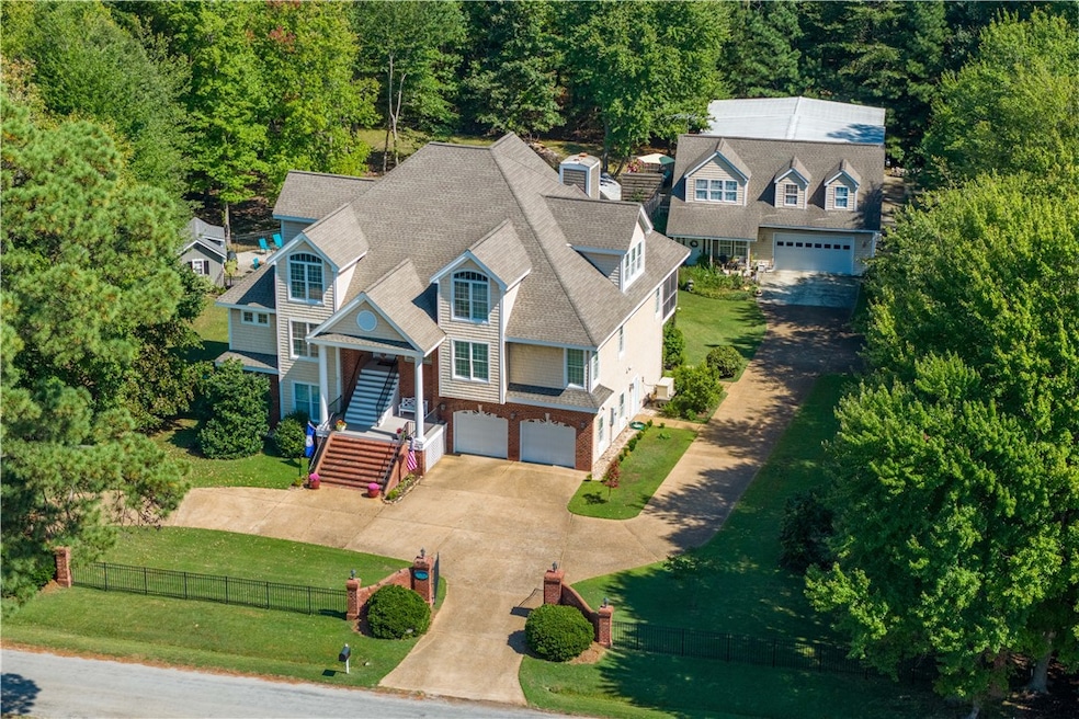Aerial view of property and surrounding area