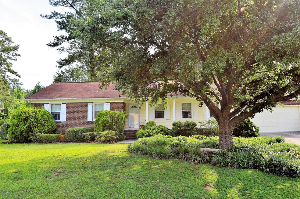 1014 Pine Valley Rd, Jacksonville, NC 28546 - photo 1