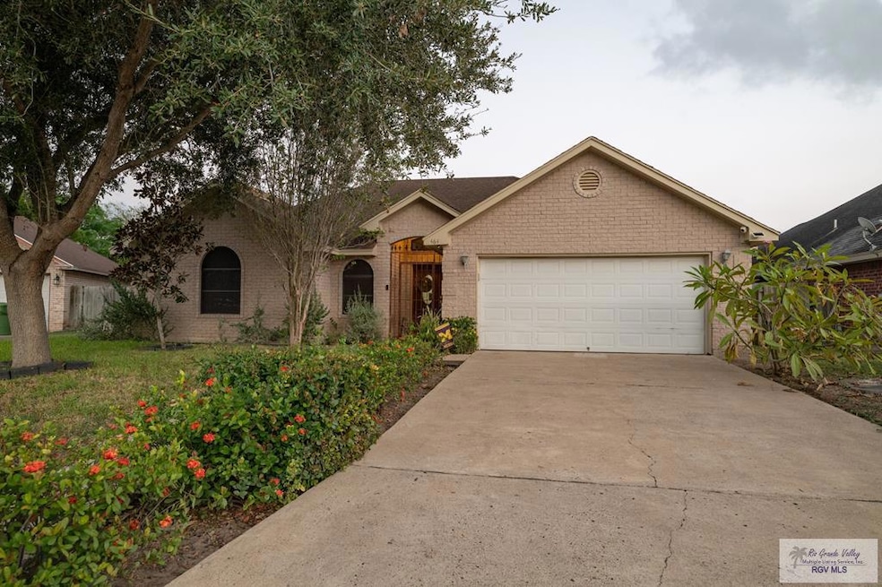 464 Palm Haven Dr, Brownsville, TX 78521 - photo 1