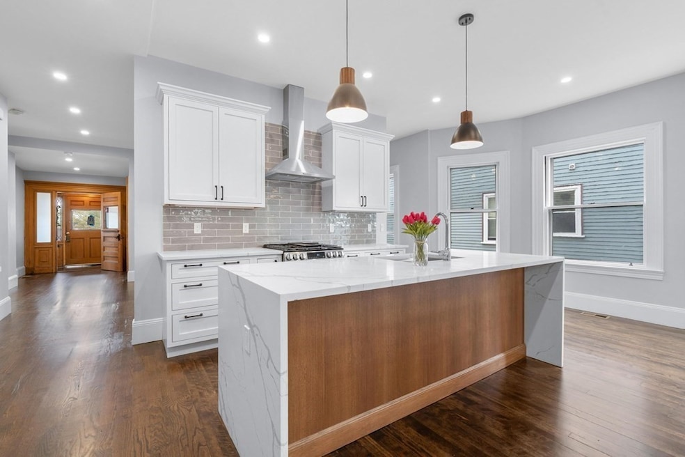 32 Perkins St unit One, Jamaica Plain, MA 02130 - photo 1