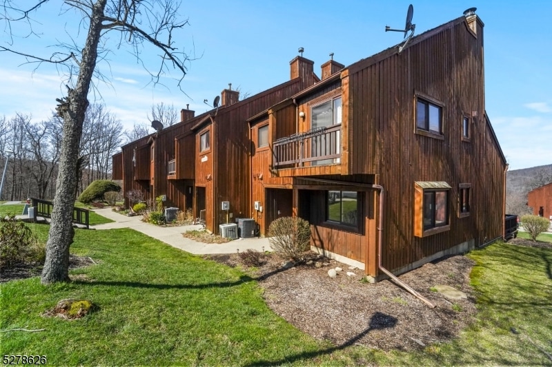 1 Silver Star Ct unit 1, Vernon, NJ 07462 - photo 1