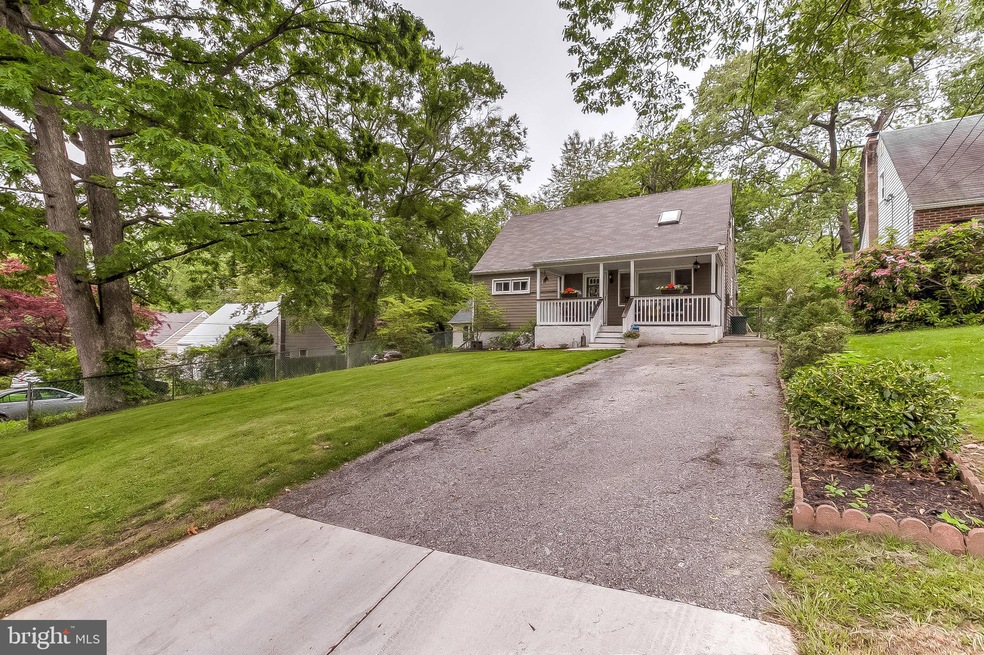 1826 Redwood Ave, Parkville, MD 21234 - photo 1