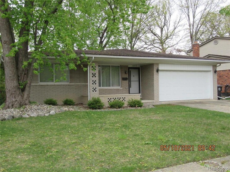 13875 Hamilton.jpg