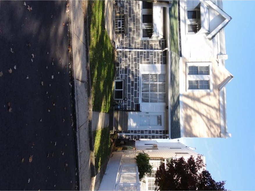 127 N Carol Blvd, Upper Darby, PA 19082 - photo 1