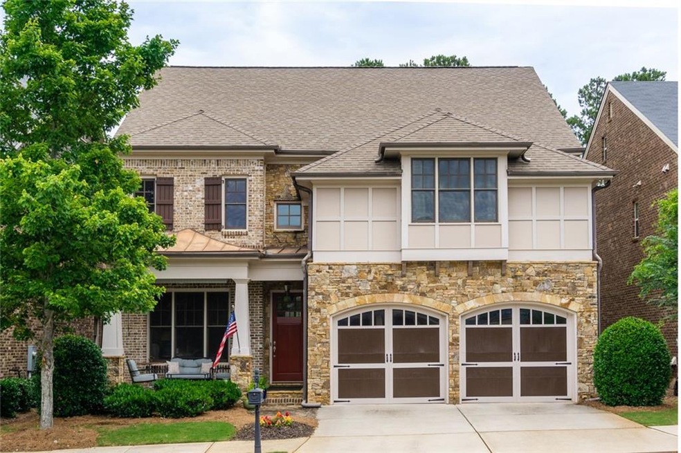4 sides brick beauty with 3 finished floors