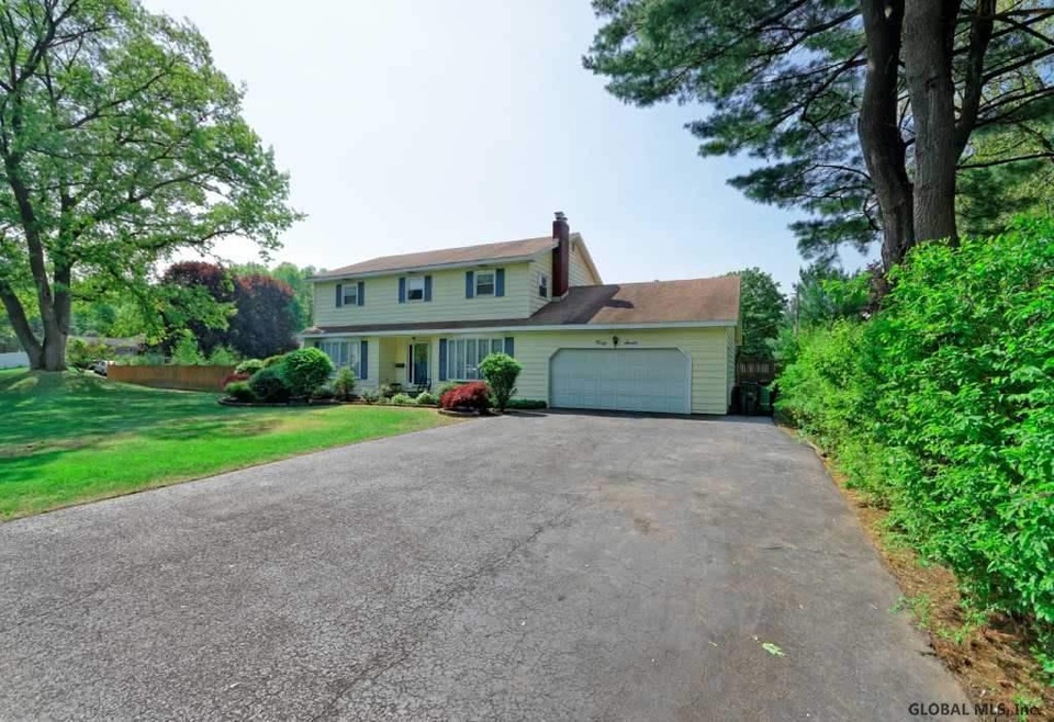 47 Emerick Ln, Albany, NY 12211 - photo 1