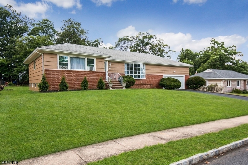 5 Ralph Rd, West Orange, NJ 07052 - photo 1