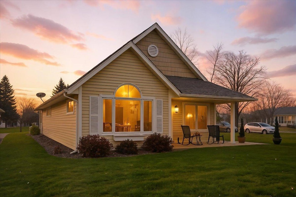 109 Pearl St unit 9, Balsam Lake, WI 54810 - photo 1