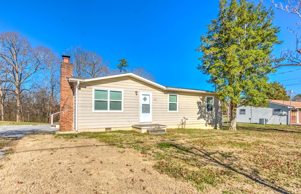 CF30C410-9F09-4AD4-8484-D6B3FC699F67