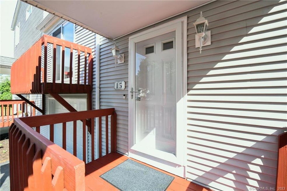 30 Silver Sands Rd unit 15, East Haven, CT 06512 - photo 1