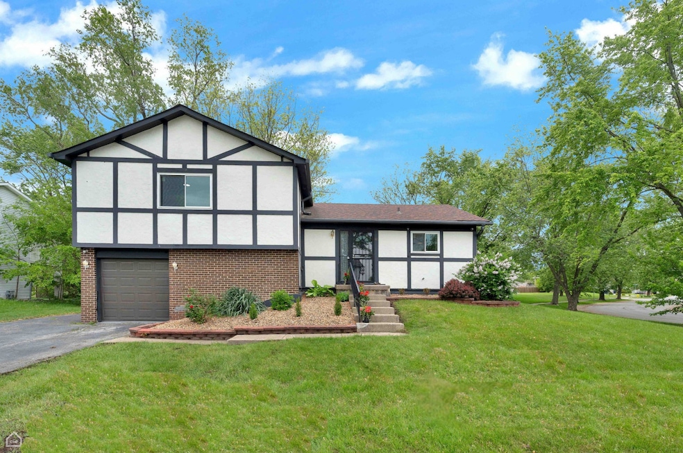 Sold $250,000 • Co-Listing Agent