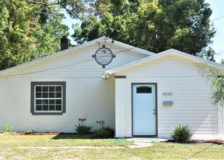 4545 Hercules Ave, Jacksonville, FL 32205 - photo 1