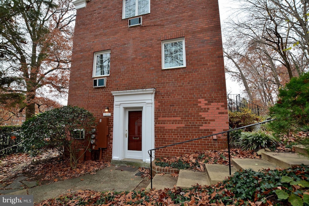 1625 Preston Rd unit 946-1625, Alexandria, VA 22302 - photo 1