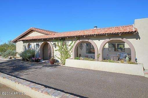 5022 Calle De Los Flores_1104frt