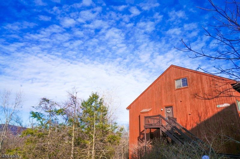 2 Port Royal Dr unit 8, Vernon, NJ 07462 - photo 1