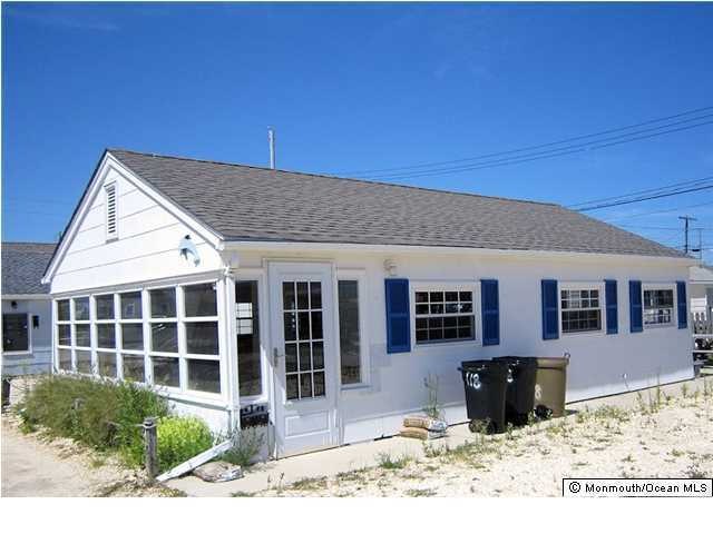 118 W Dolphin Way, Lavallette, NJ 08735 - photo 1