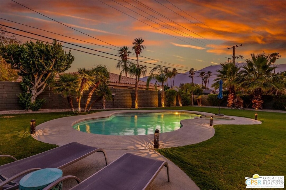 Sold $733,000 • Co-Listing Agent