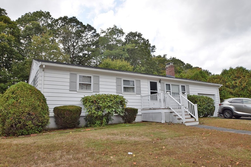 21 Cochato Park, Randolph, MA 02368 - photo 1