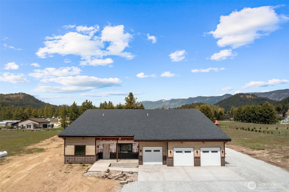 152 Wilcox Ln, Leavenworth, WA 98826 - photo 1