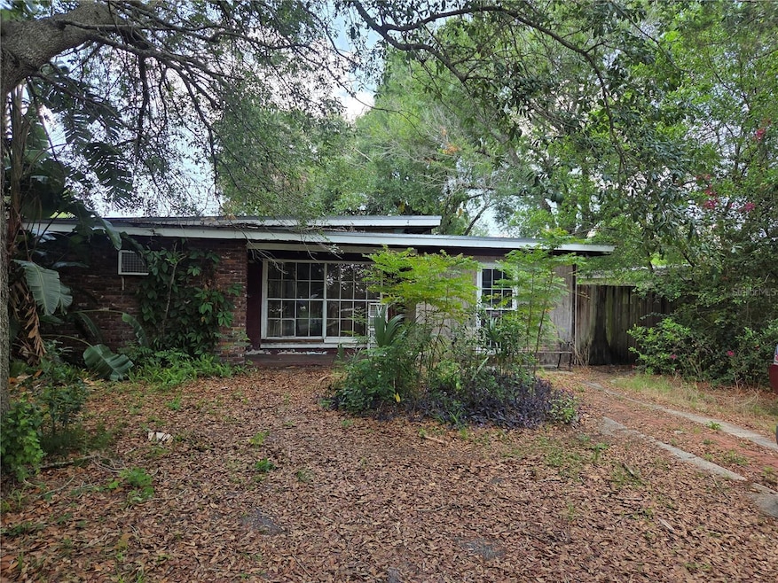 Over 1,400 sq.ft ready for your improvements