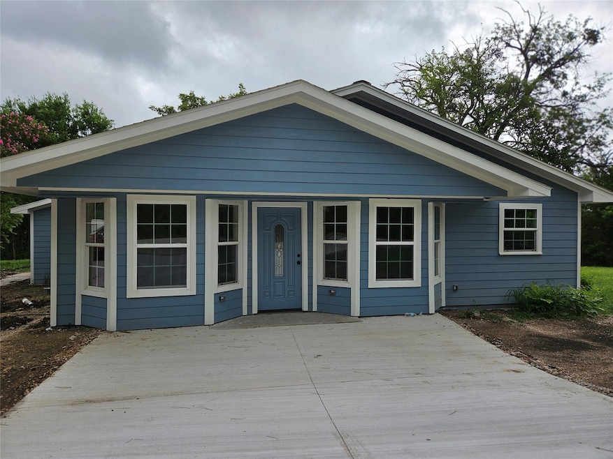 For Rent $2,050/month